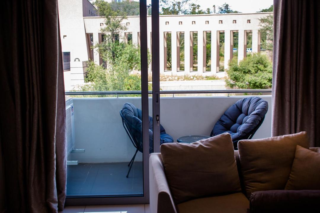 Urban Oasis Apartments At Freedom Plaza Windhoek Exterior foto